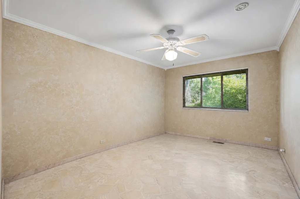 3620 Douglas Road Downers Grove IL 60515