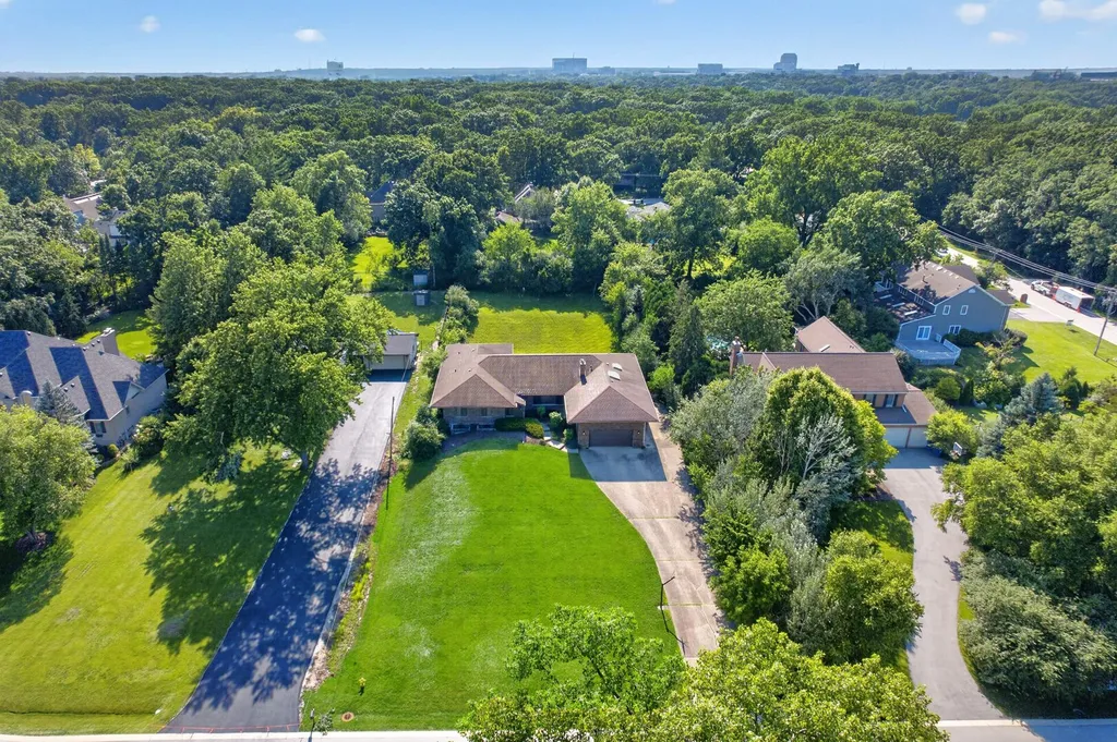 3620 Douglas Road Downers Grove IL 60515