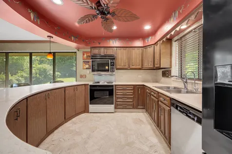 3620 Douglas Road Downers Grove IL 60515