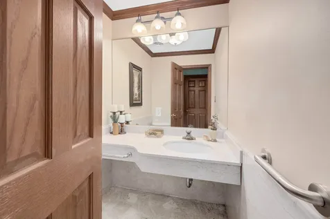3620 Douglas Road Downers Grove IL 60515