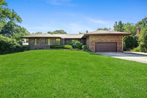 3620 Douglas Road Downers Grove IL 60515