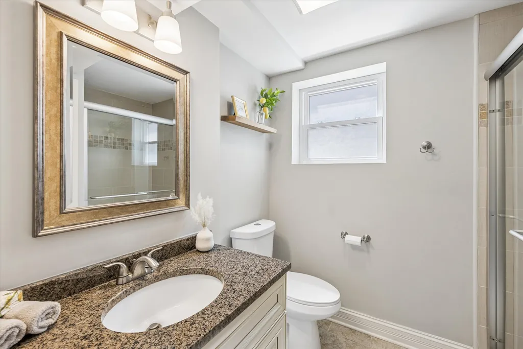 4432 Wilson Avenue Downers Grove IL 60515