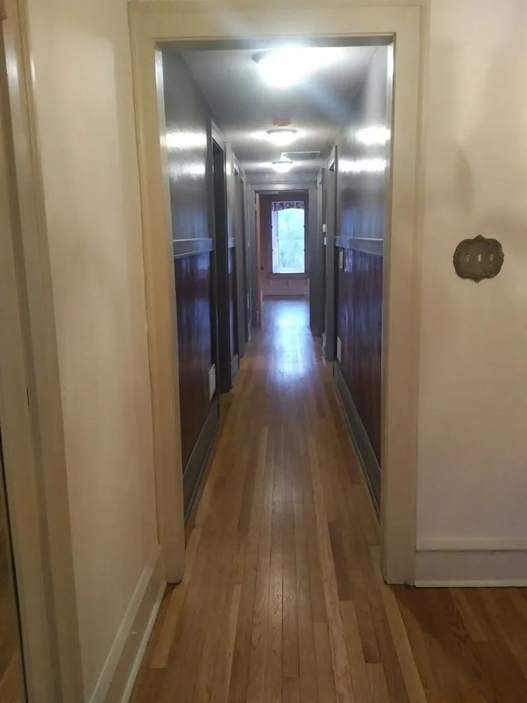 824 West Gunnison Street Chicago IL 60640