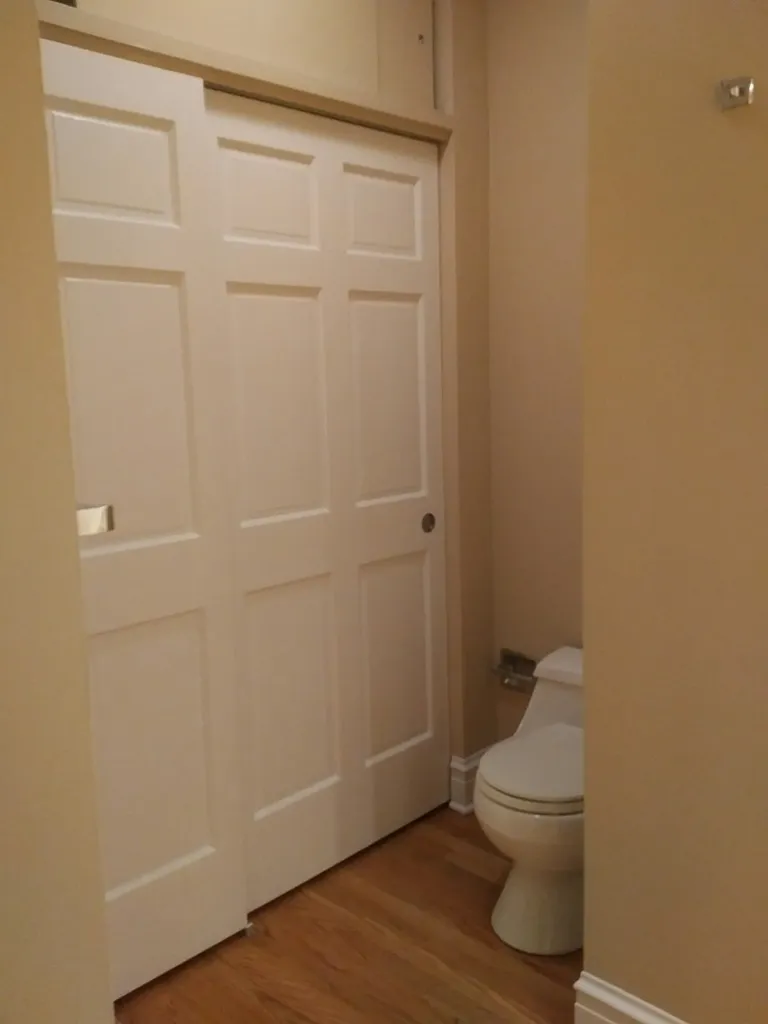 824 West Gunnison Street Chicago IL 60640
