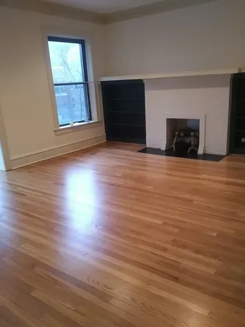 824 West Gunnison Street Chicago IL 60640