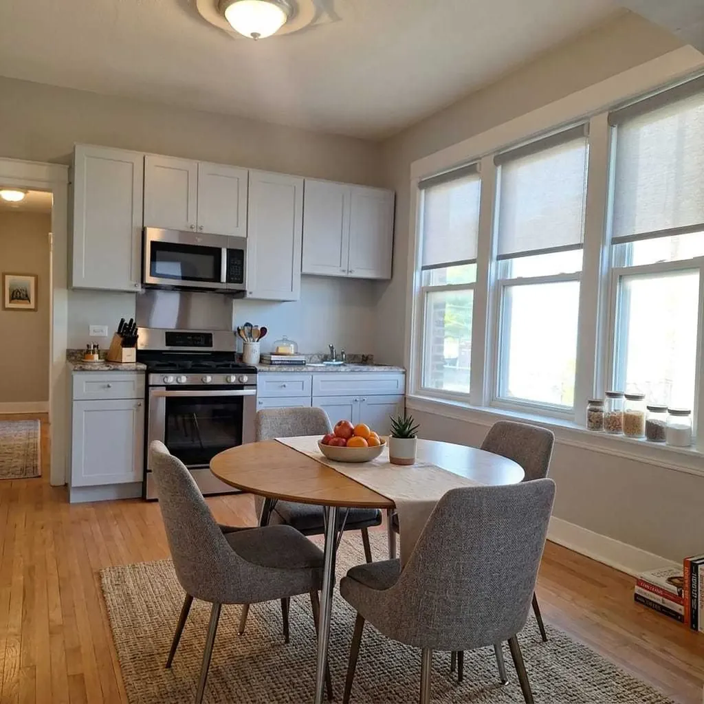 4021 West 21st Street Chicago IL 60623
