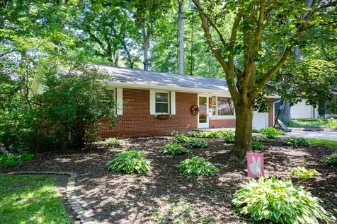 506 West Dunbar Street Mahomet IL 61853