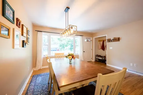506 West Dunbar Street Mahomet IL 61853