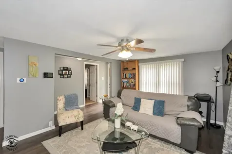 34350 South Pinegrove Avenue Wilmington IL 60481