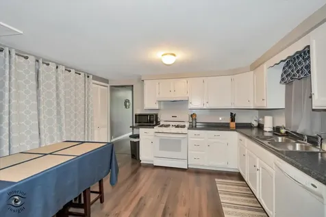 34350 South Pinegrove Avenue Wilmington IL 60481