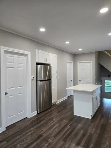 193 Grace Street Bensenville IL 60106