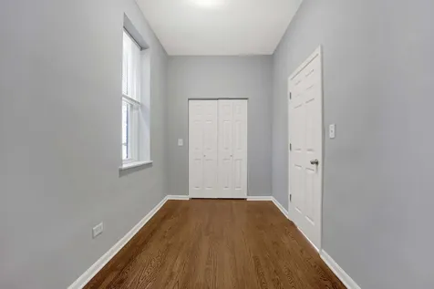 3340 South Carpenter Street Chicago IL 60608