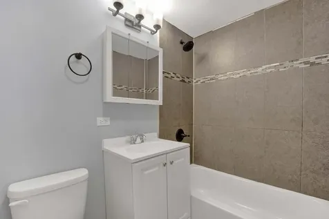 3340 South Carpenter Street Chicago IL 60608