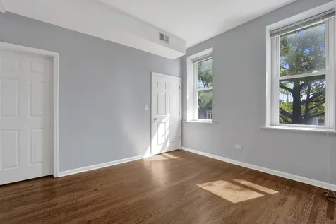 3340 South Carpenter Street Chicago IL 60608