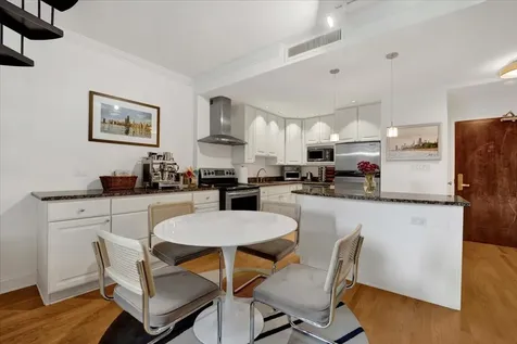 2100 North Lincoln Park West Chicago IL 60614