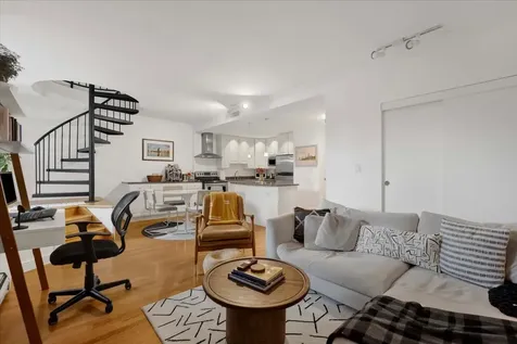 2100 North Lincoln Park West Chicago IL 60614