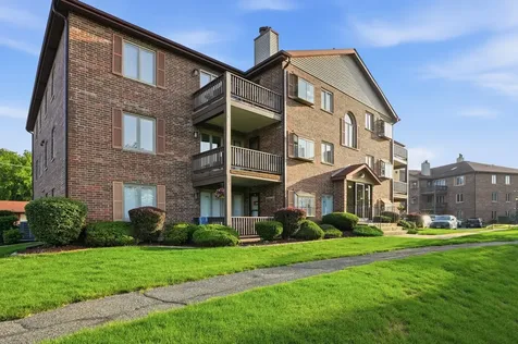 6419 Oak Forest Avenue Tinley Park IL 60477