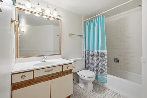 6419 Oak Forest Avenue Tinley Park IL 60477
