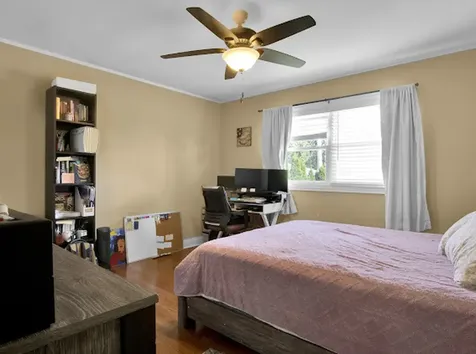4339 West 83rd Street Chicago IL 60652