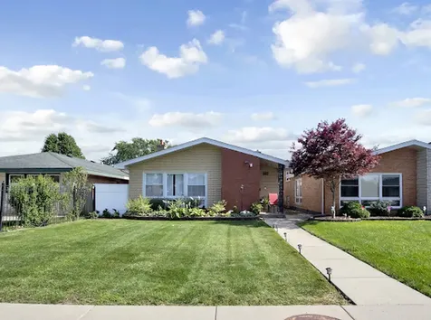 4339 West 83rd Street Chicago IL 60652