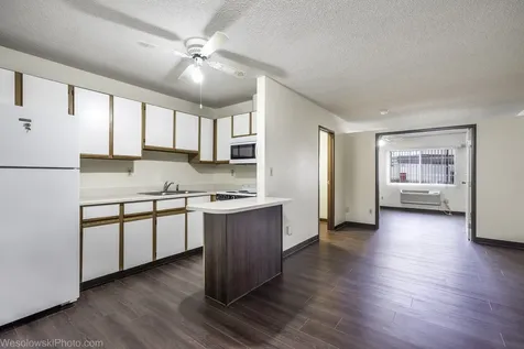 3305 Sunset Avenue Waukegan IL 60087