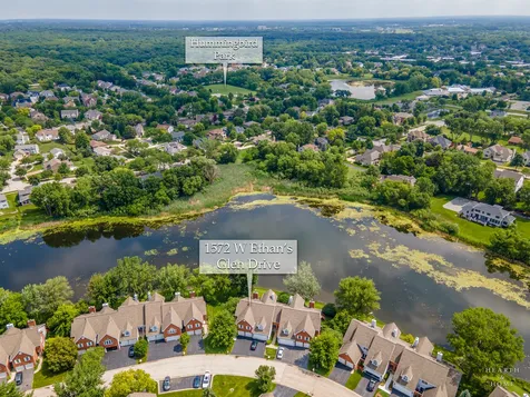 1572 West Ethans Glen Drive Palatine IL 60067