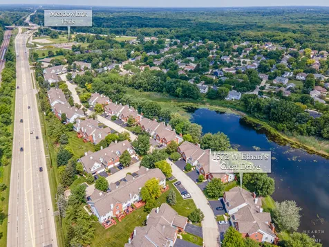 1572 West Ethans Glen Drive Palatine IL 60067
