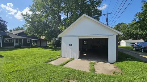 301 North 1st Street Princeton IL 61356