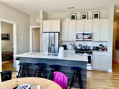 3334 North Southport Avenue Chicago IL 60657