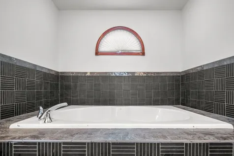 21154 Whitney Drive Matteson IL 60443
