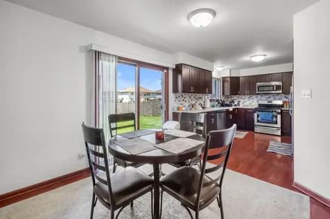 21154 Whitney Drive Matteson IL 60443