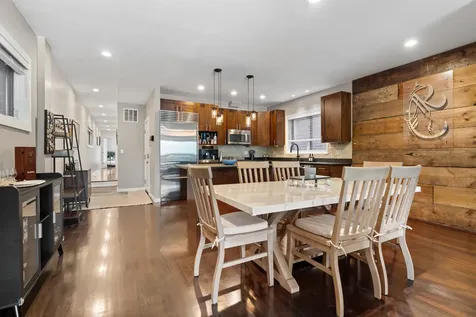 1461 West Grand Avenue Chicago IL 60642
