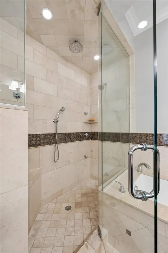 1534 North Wood Street Chicago IL 60622