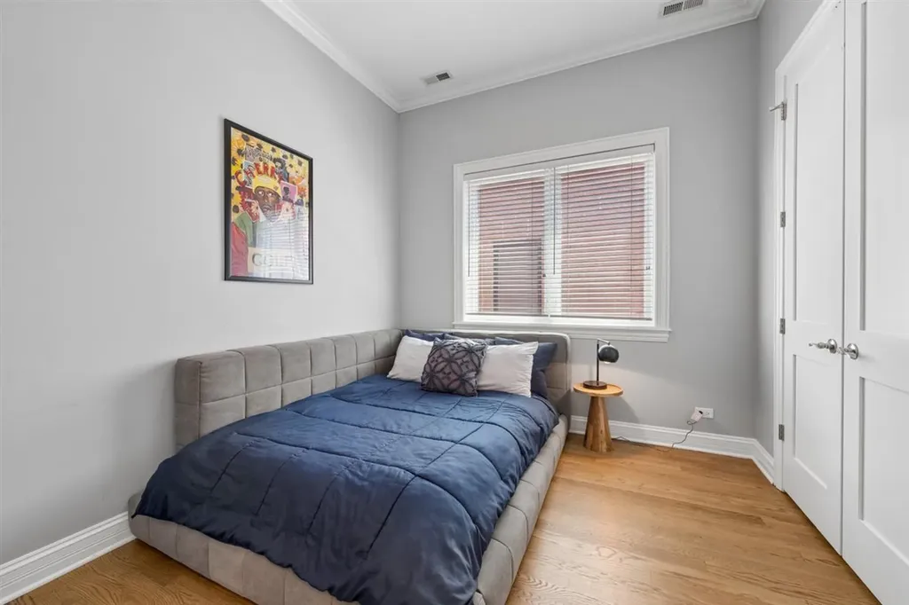 1534 North Wood Street Chicago IL 60622