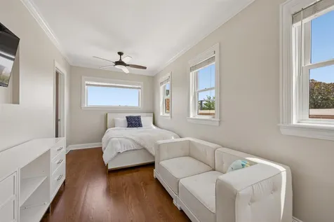 1534 North Wood Street Chicago IL 60622