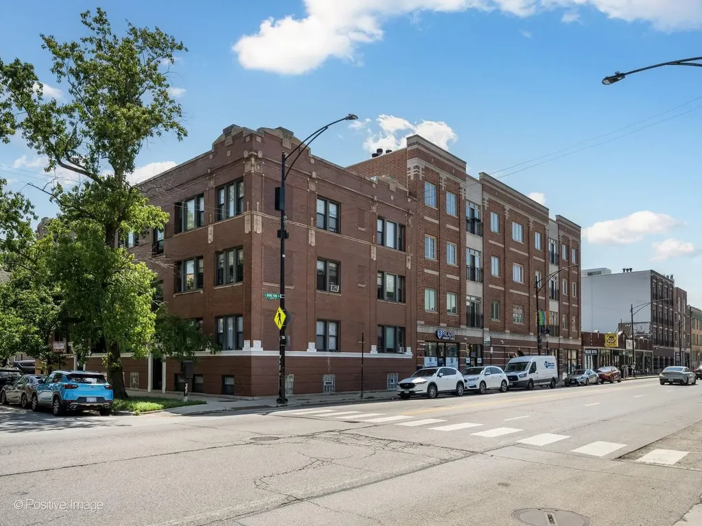 1453 West Irving Park Road Chicago IL 60613
