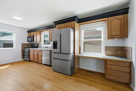 219 North Berteau Avenue Bartlett IL 60103