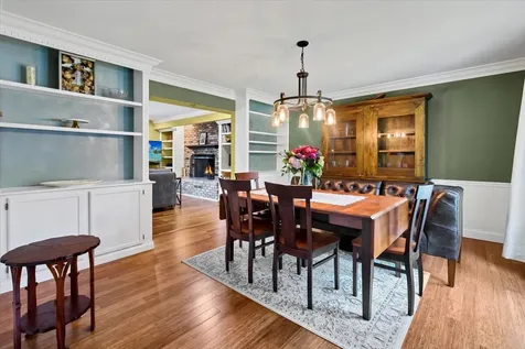 2135 Hamilton Drive West Dundee IL 60118