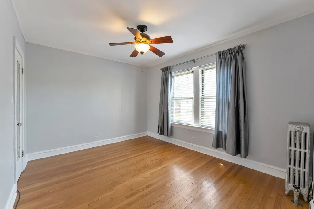 4126 North Kedvale Avenue Chicago IL 60641