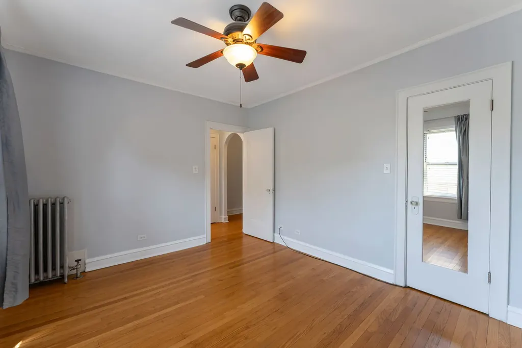 4126 North Kedvale Avenue Chicago IL 60641