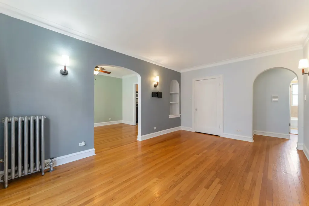 4126 North Kedvale Avenue Chicago IL 60641
