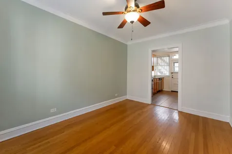 4126 North Kedvale Avenue Chicago IL 60641