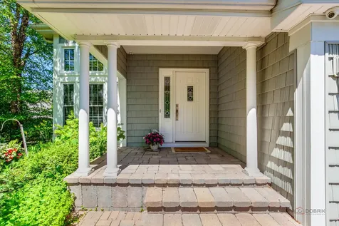 228 Southridge Drive Gurnee IL 60031