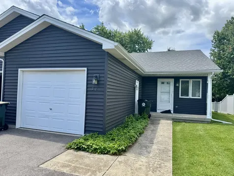 38 Silver Trail North Aurora IL 60542
