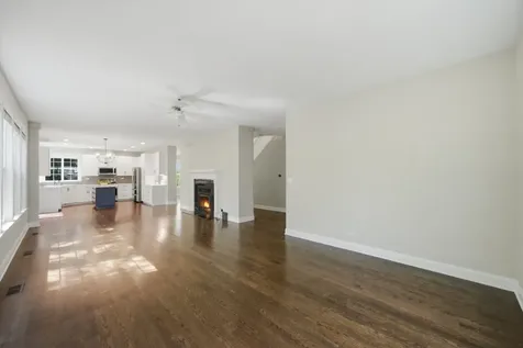 259 Pembrook Lane Mundelein IL 60060
