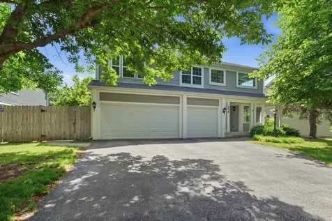 259 Pembrook Lane Mundelein IL 60060