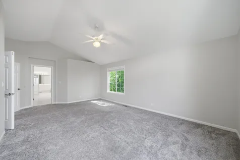 259 Pembrook Lane Mundelein IL 60060