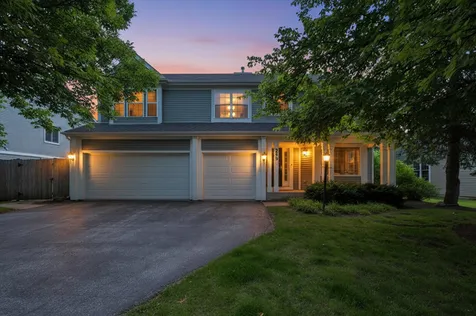 259 Pembrook Lane Mundelein IL 60060