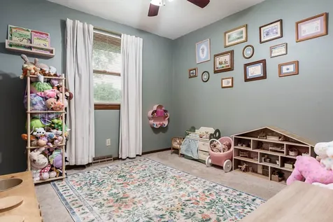 819 Greglynn Street Machesney Park IL 61115