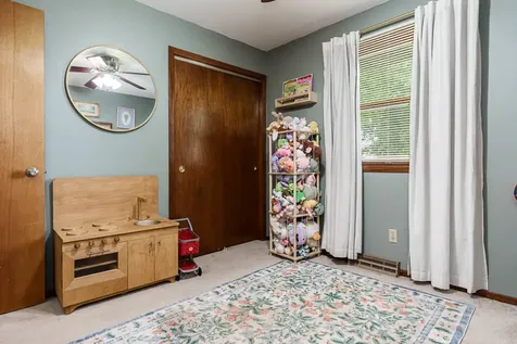819 Greglynn Street Machesney Park IL 61115